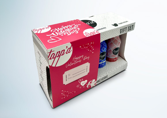Verpakkingsoplossing met met verwisselbare sleeves in combinatie met een elegante geschenkdoos