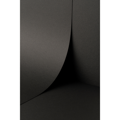 Keaykolour Saffiano Black 340g/m² 700mm x 1000mm ingeriemd FSC®